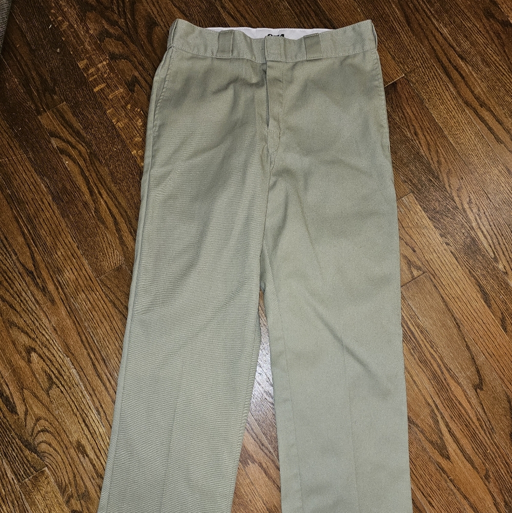 Dickies khakis